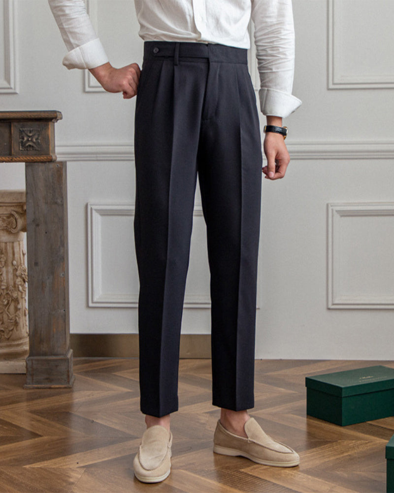 The Old Money Style Code™ | Pantaloni Alta Vita Parigi